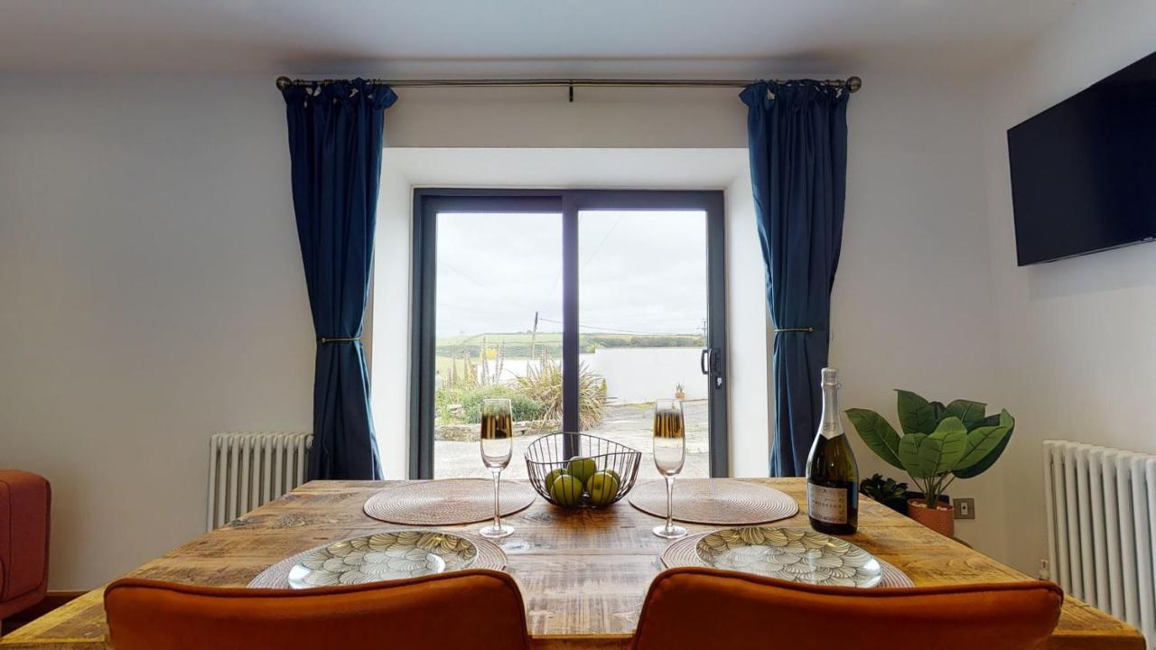 בראונברג The Little Cottage By Truabode Holiday Lets & Short Lets Newquay - Parking, Wifi & Pet Friendly חדר תמונה